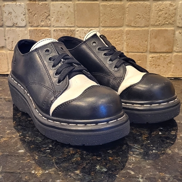 Vintage 90s Doc Martens Black and White Oxford Chunky...